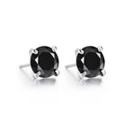 Black stone sterling silver four prong setting detail
